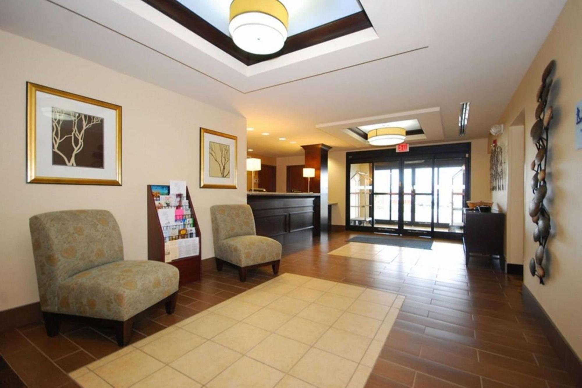 Wingate By Wyndham 2*